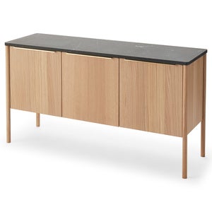 Jut Cabinet Svart eik