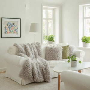 Wooly Pledd Silver