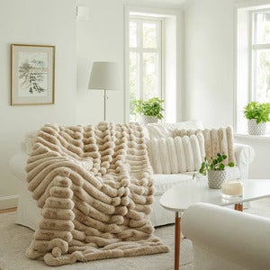 Liny Pledd Beige