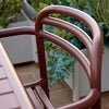 Bliss spisebord inkl. to stoler med armlener - Sand aluminium