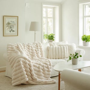 Liny Pledd Ivory